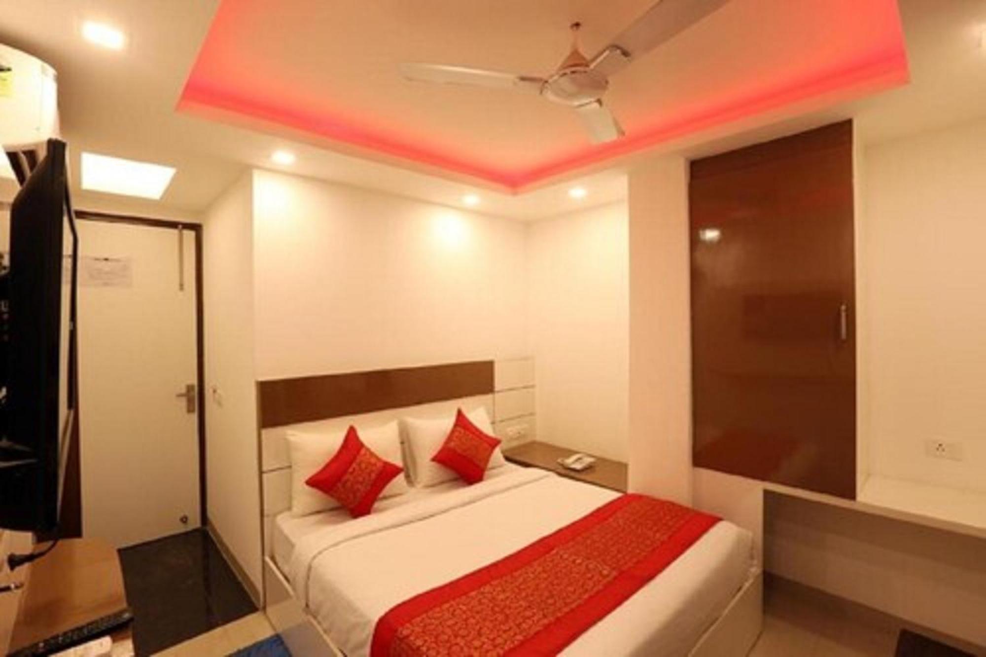 Hotel Shanti House New Delhi Karnail Singh Stadium Gate No 1 Nova Deli Exterior foto