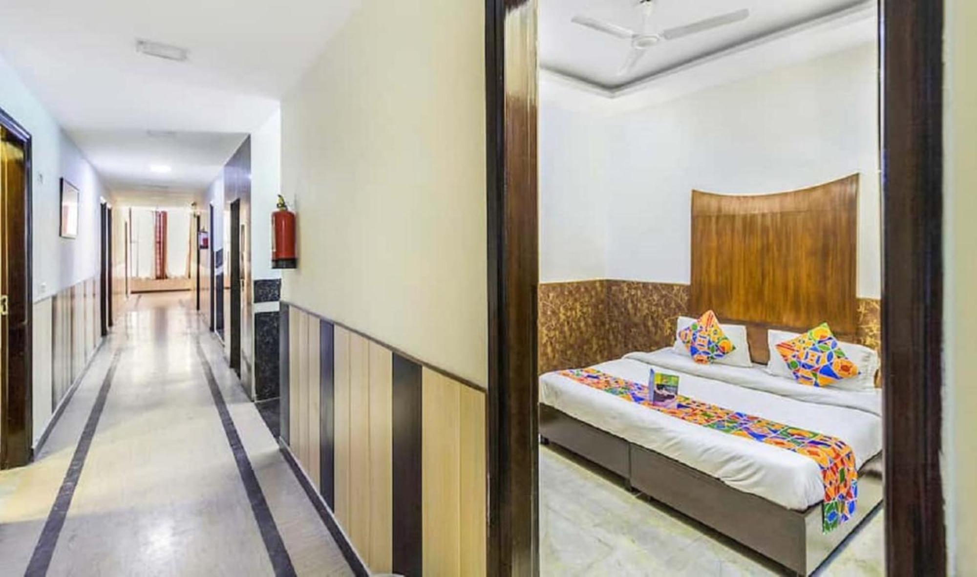 Hotel Shanti House New Delhi Karnail Singh Stadium Gate No 1 Nova Deli Exterior foto